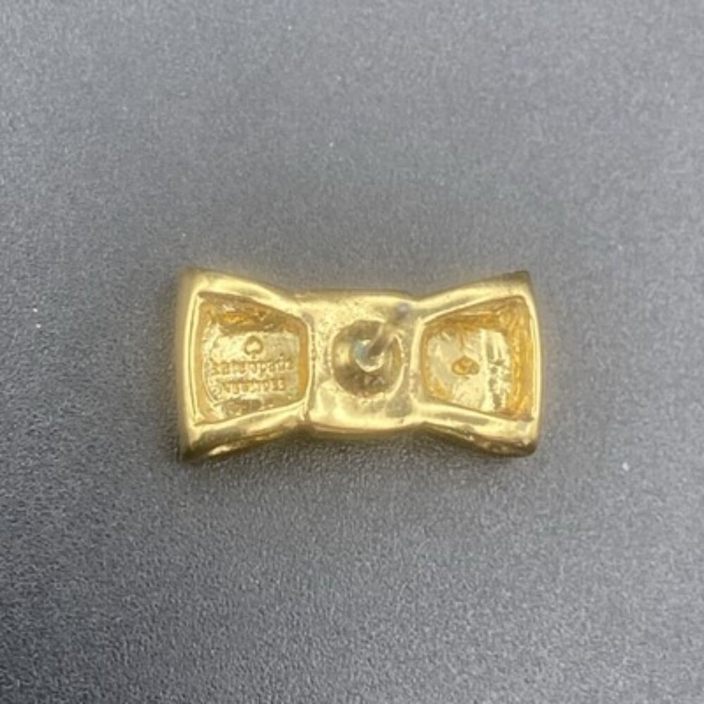 NWT Kate Spade Earrings Take A Bow Yellow Gold Plated Stud Post Pierced Classic - Picture 3 of 6